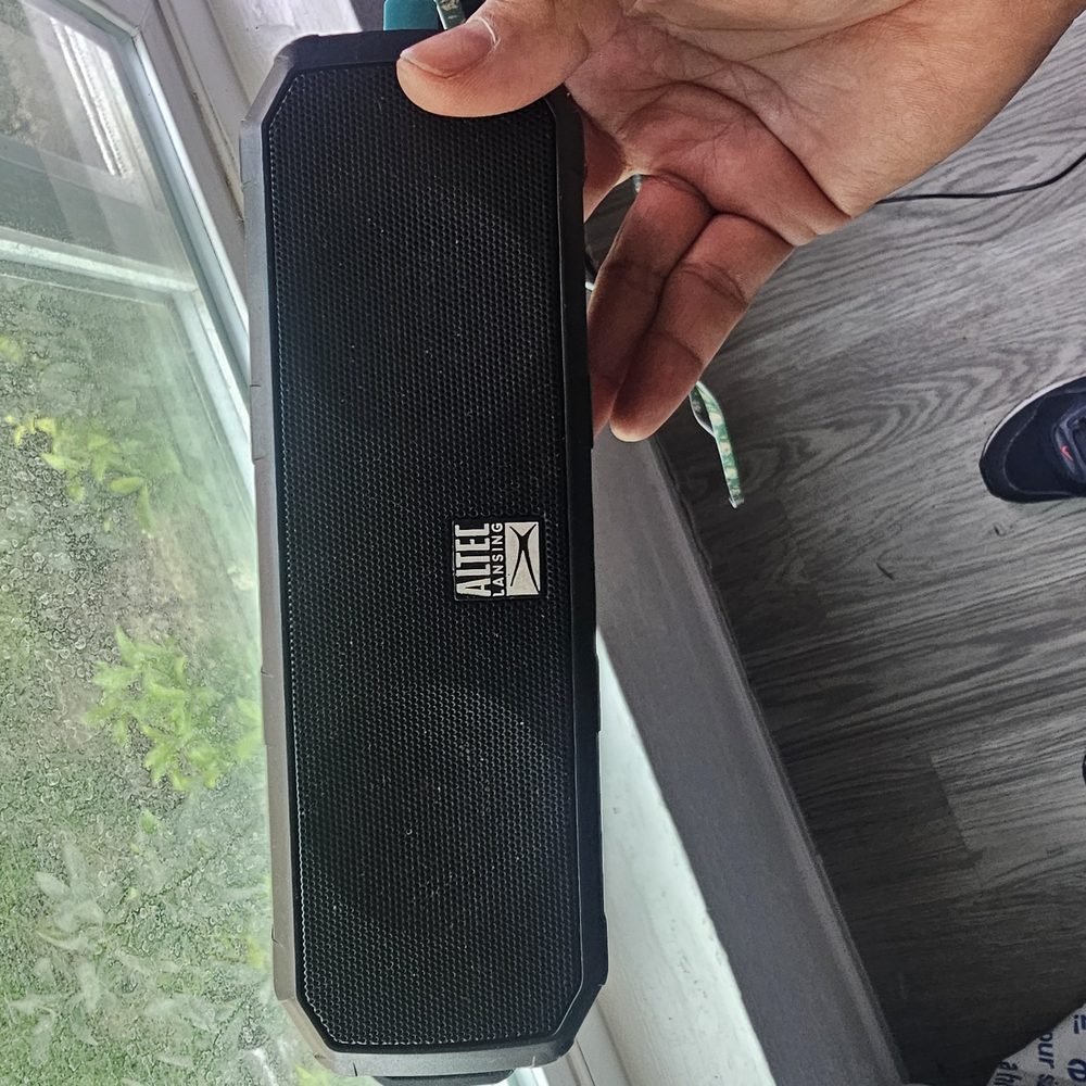 Altec Lansing IMW340-BLK Wireless Bluetooth Water-Resistant Portable Speaker